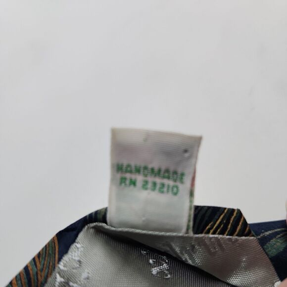 VTG Couture by x'Andrini 18 karat Gold pattern Handmade Italian Silk Men's Tie - Picture 5 of 6